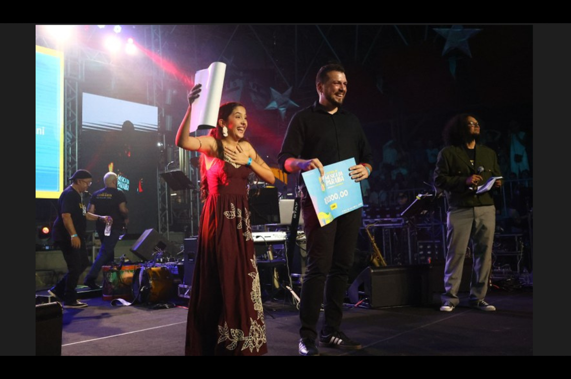 9º Festival de Música da Paraíba consagra Lily Sanfoneira com canção vencedora e júri popular