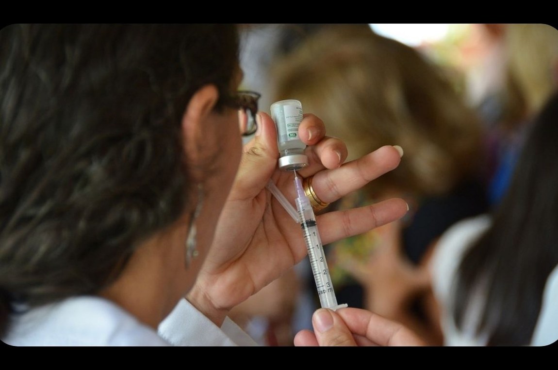 Manchetes Jornal Estadual: SES realiza amanhã dia “D” de vacinação contra a Covid 19 e multivacinação na PB