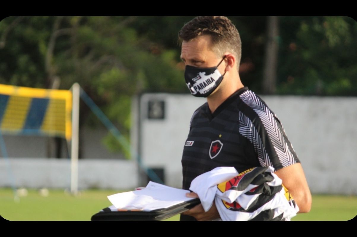 Design padrão Rádio (61).jpg